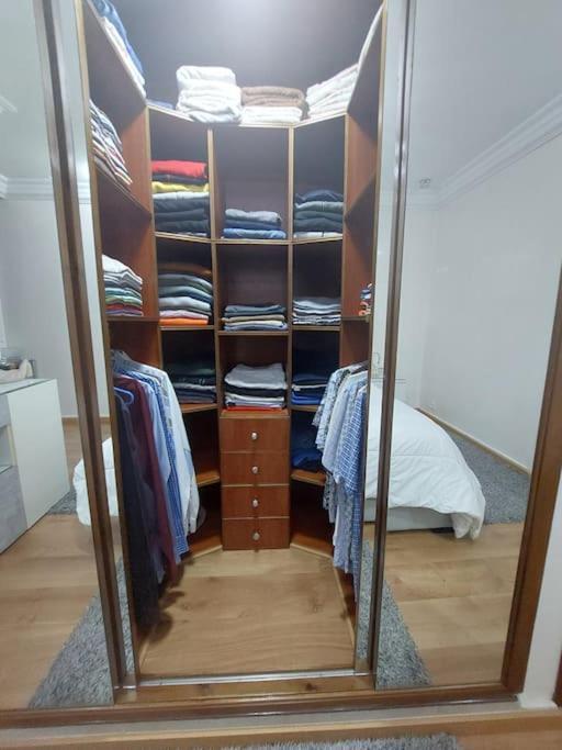 2 2 Salons Sans Vis-a-vis Apartamento *
