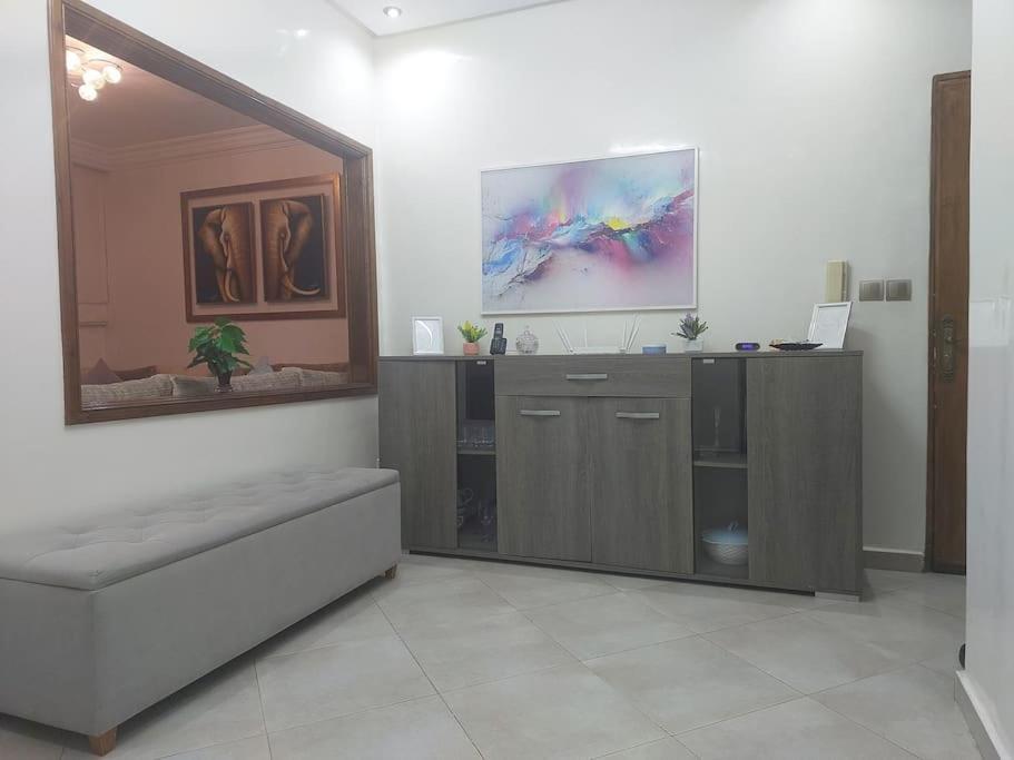 2 2 Salons Sans Vis-a-vis Apartamento *